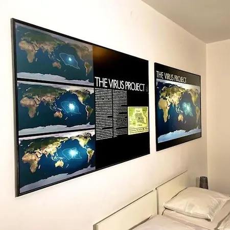 Big Flat In The Centre * ليوبليانا