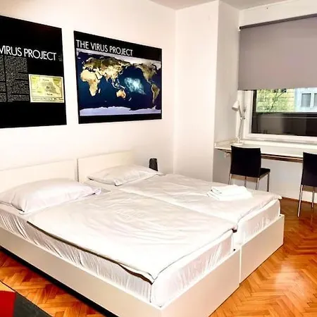 Big Flat In The Centre Апартаменты *